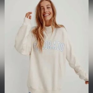 Aerie oversized mock neck Colorado sweatshirt with pockets